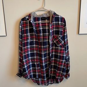 Woman’s Plaid Button Up M